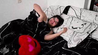 He got me my favorite Ice Cream for our anniversary, so I thanked him with a blowjob