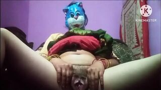 Masked bhabhi masturbation orgasam her hairy pussy