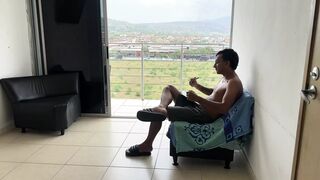 Haciendo Tareas Con Mi Culona Hermanastra Y Me Da Un Rico Masaje Para Desestresarme, Me Pongo Cachondo Y Le Meto Mi Rica Polla.