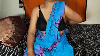 Desi Sexy Bhabi Fucked With Her Boyfriend In Shari.