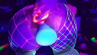 SashaLynne UV boygirl fisting toyfucking anal pussy DP