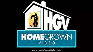 Mary Carey Jerks off Her Shaven Pussy with a Dildo