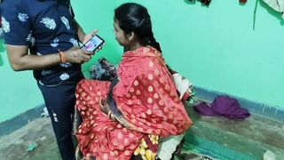 The elder brother fucked the younger brother's wife naked.