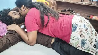 Girl seduce boy and doing romance with hard blow job