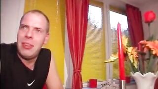 Anal Adventure der deutschen MILF