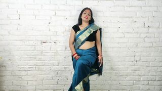 Hot Sexy Desi Indian Bhabhi in blue saree Fuck archita phukan viral video
